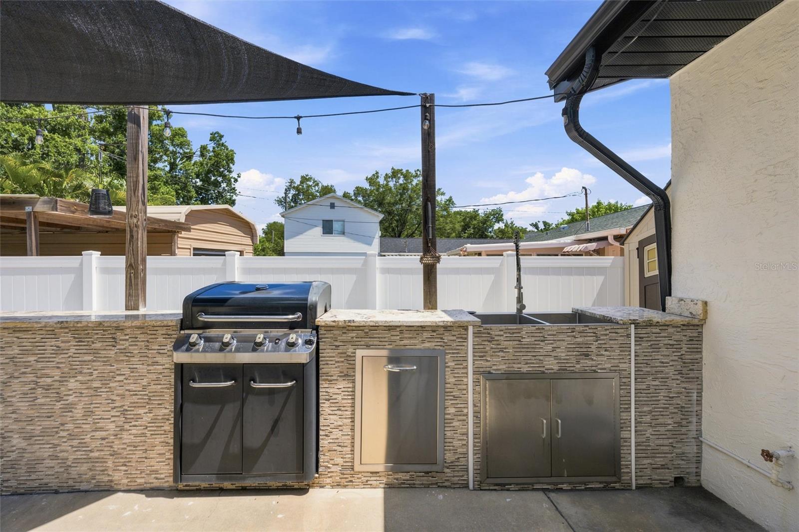 6230 CEDAR ST NE — photo 30