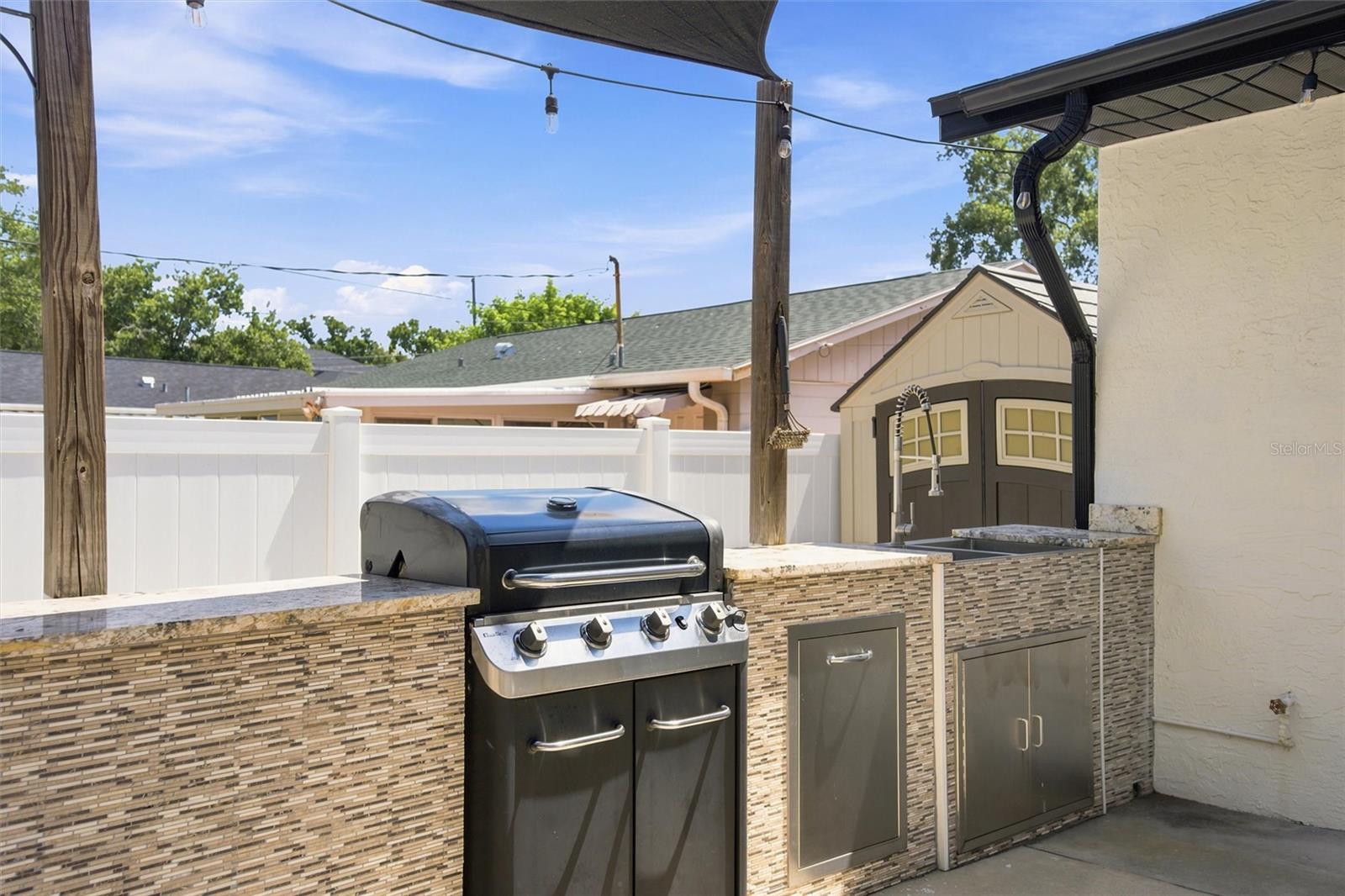 6230 CEDAR ST NE — photo 32