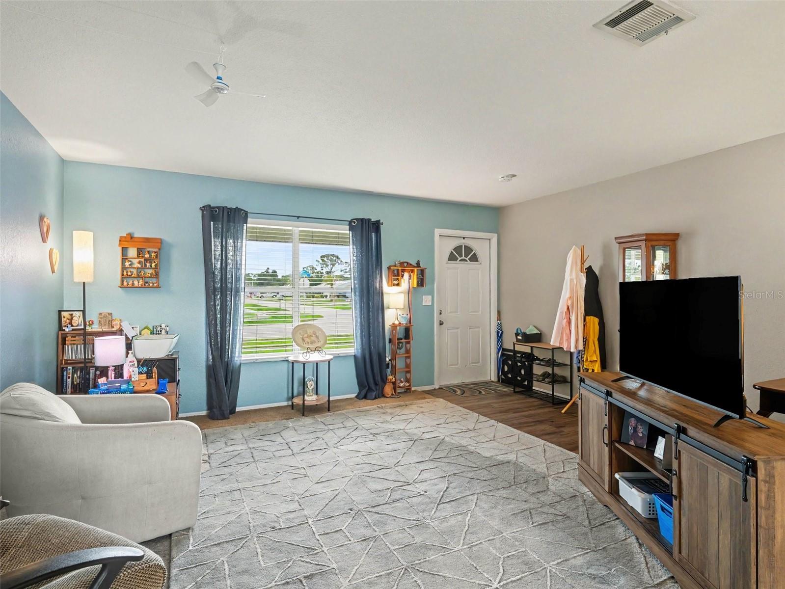 2473 FAIRBROOK ST — photo 5