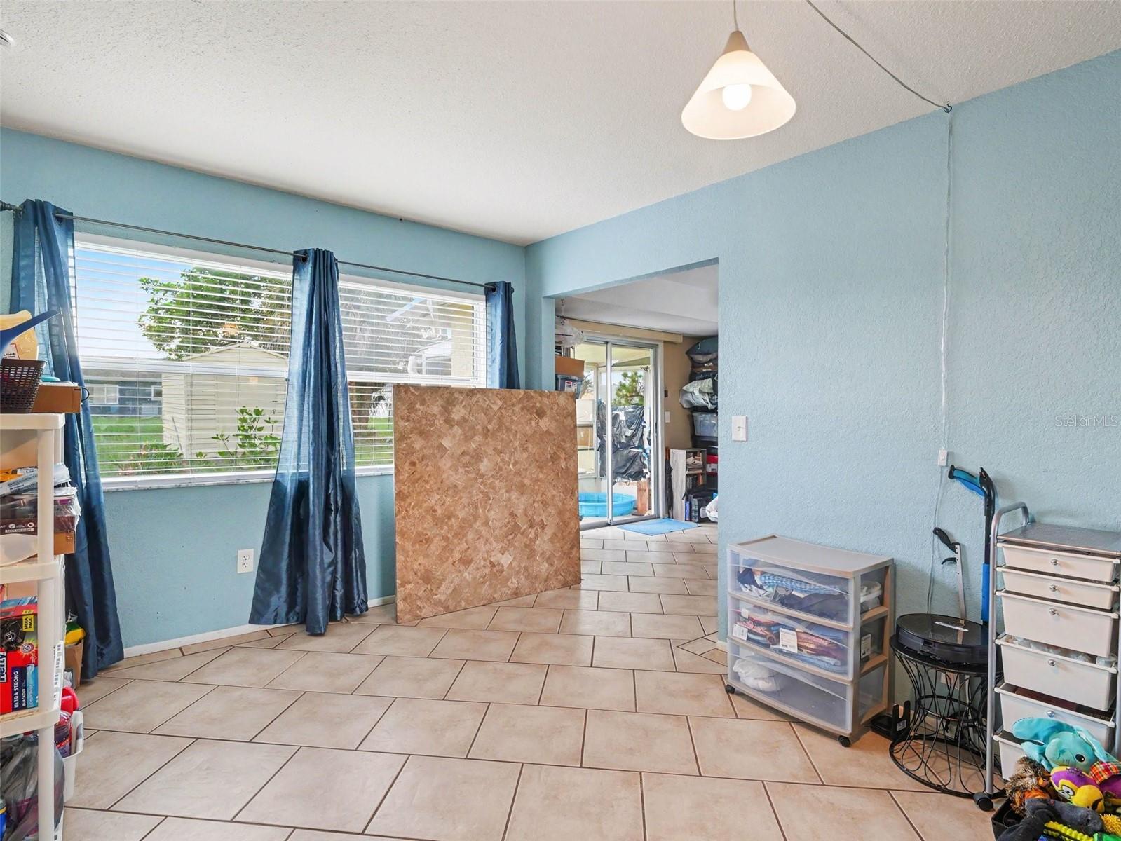 2473 FAIRBROOK ST — photo 11