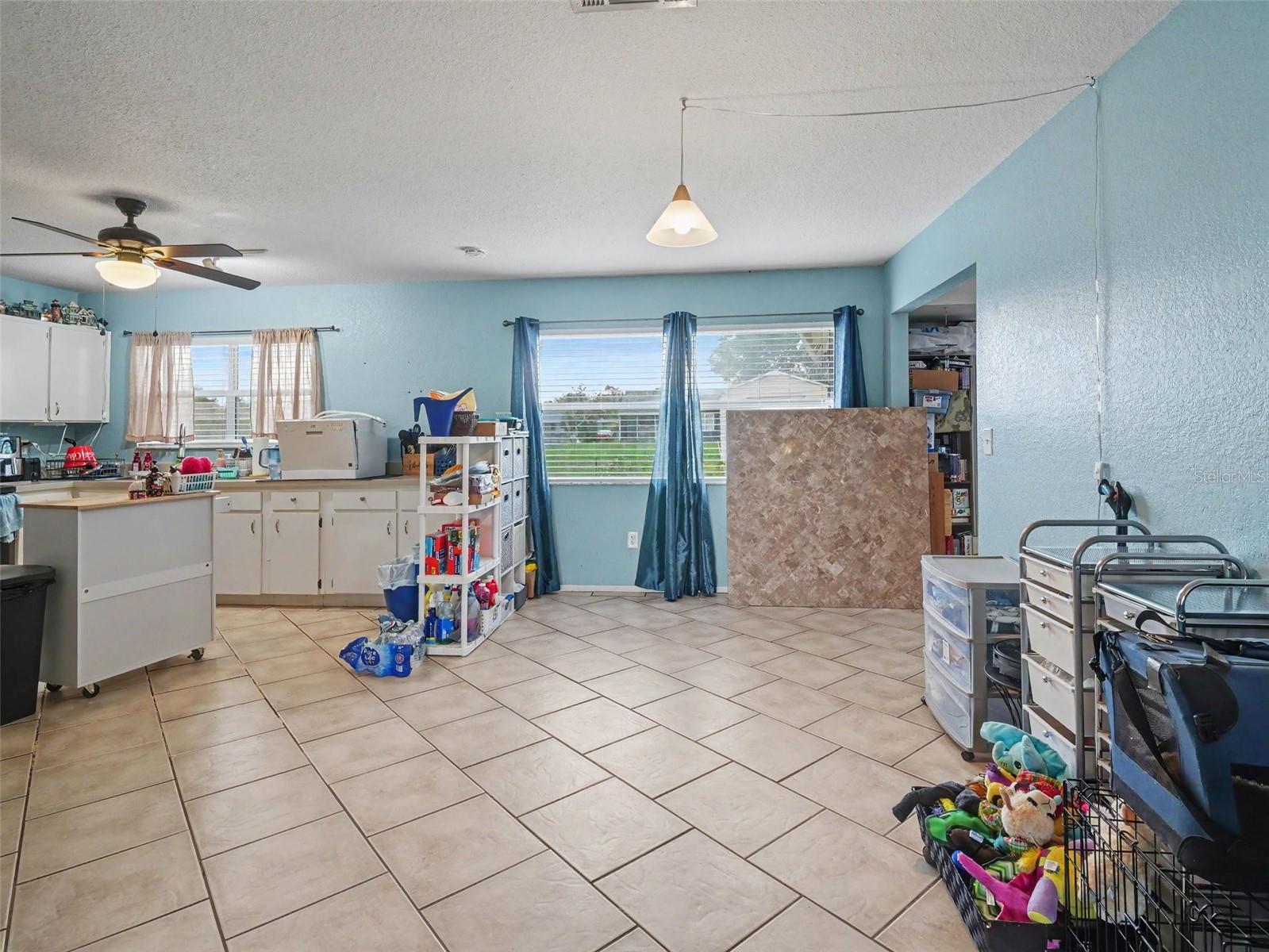 2473 FAIRBROOK ST — photo 10