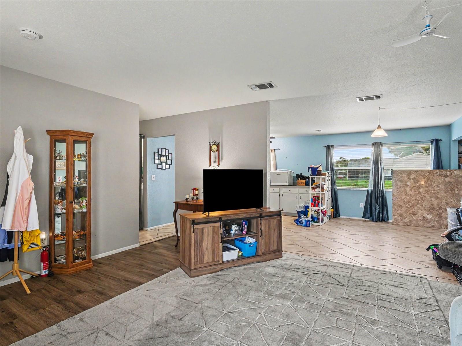 2473 FAIRBROOK ST — photo 8