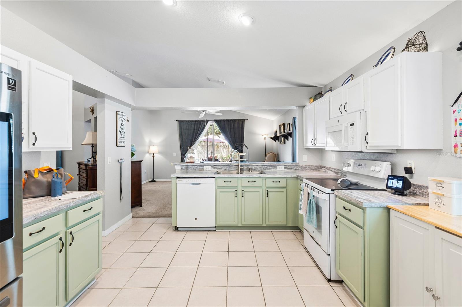 614 SOMERSTONE DR — photo 12