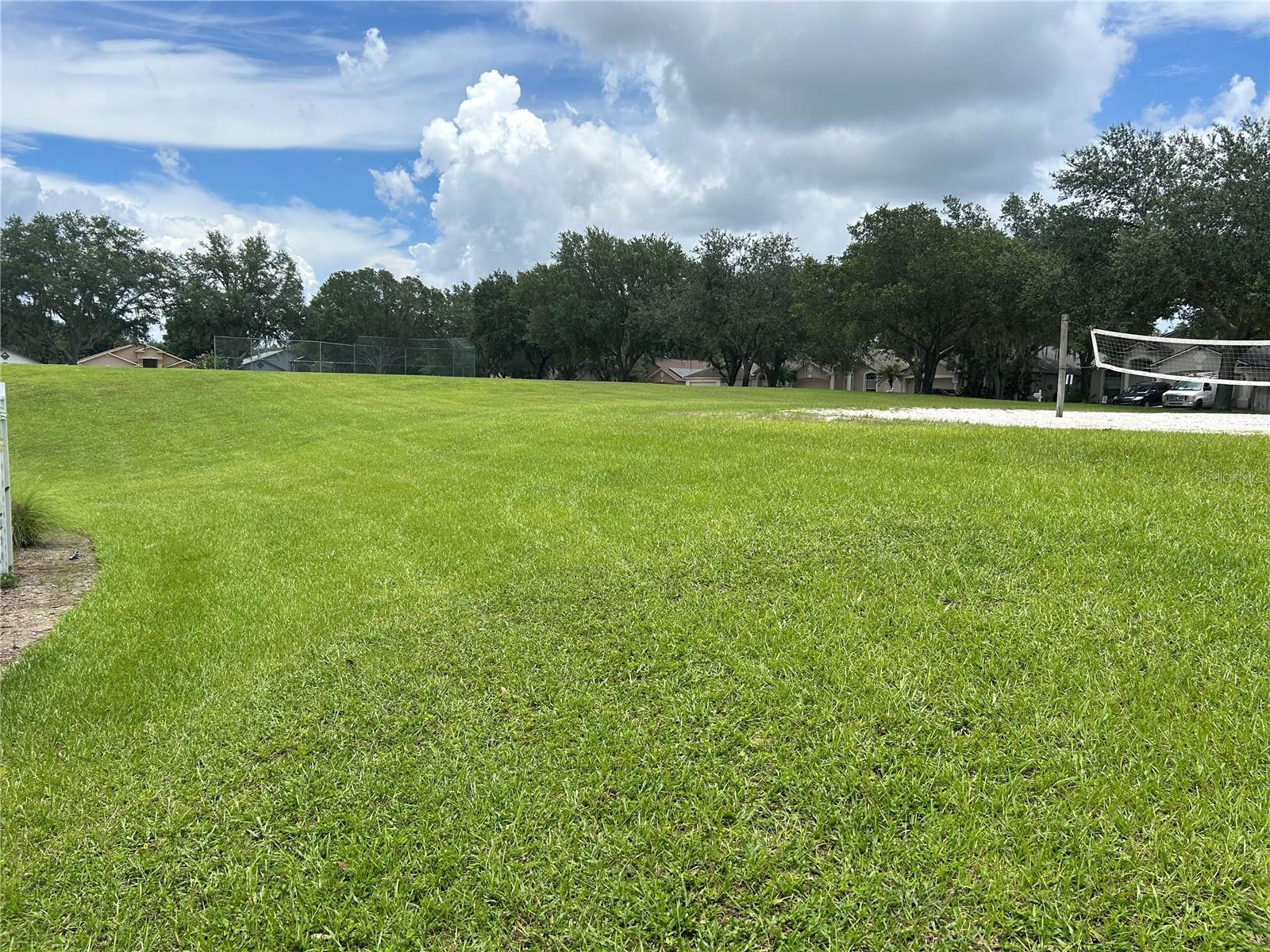 614 SOMERSTONE DR — photo 48