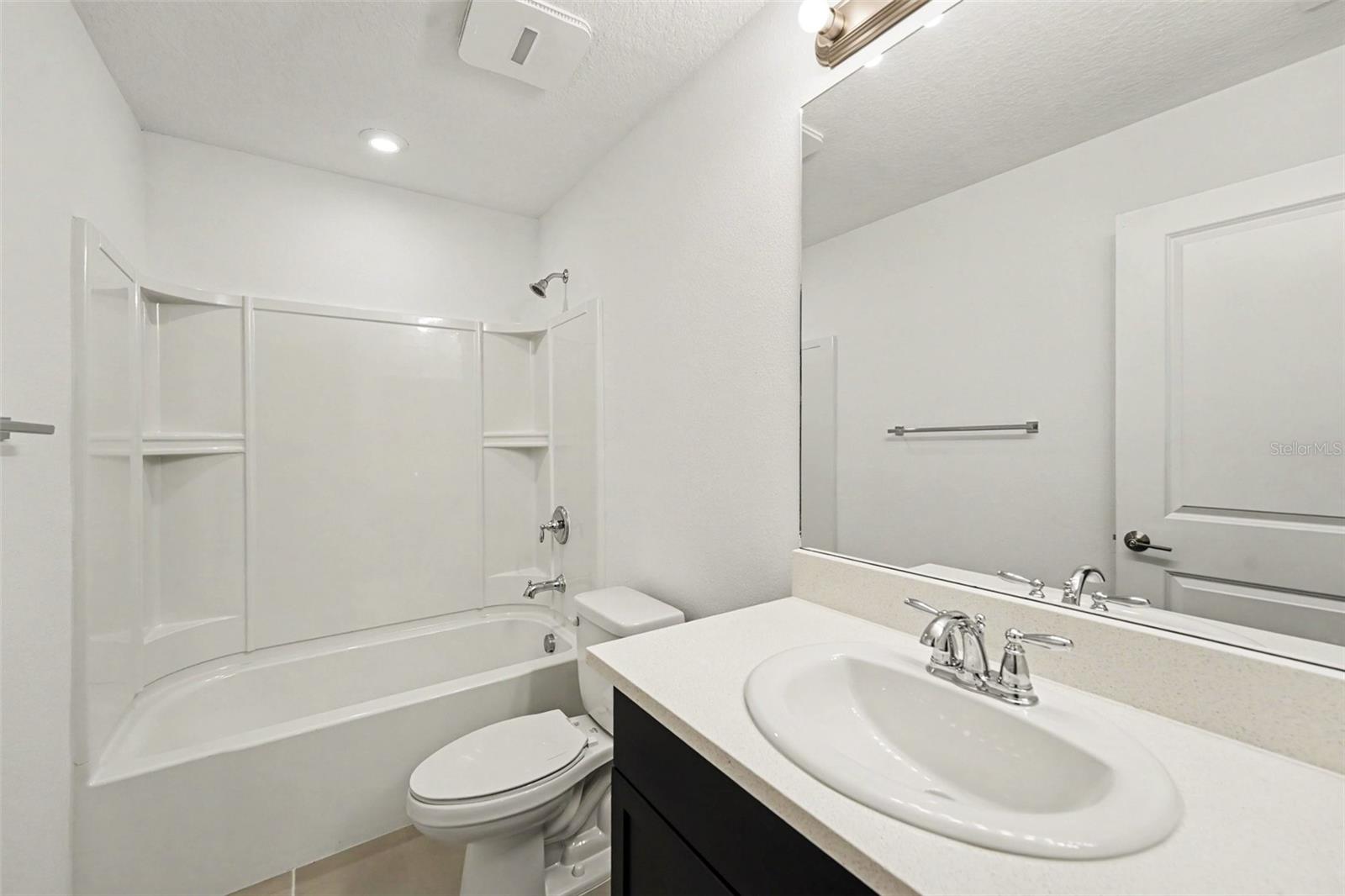 10573 OAKSIDE DR — photo 15