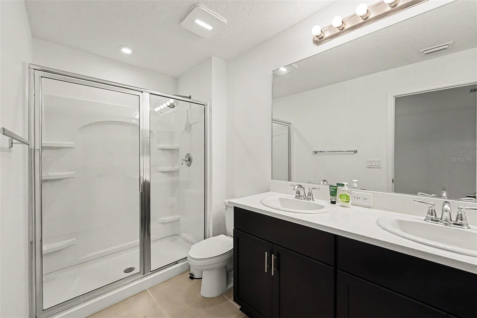 10573 OAKSIDE DR — photo 11