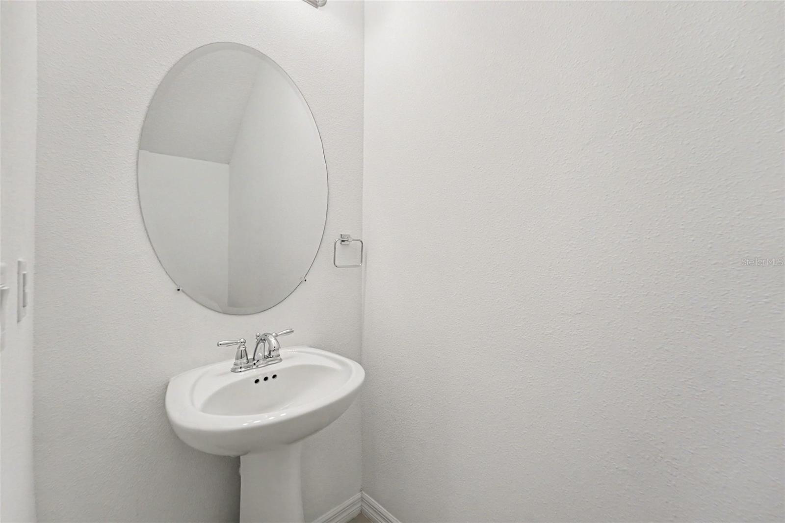 10573 OAKSIDE DR — photo 8