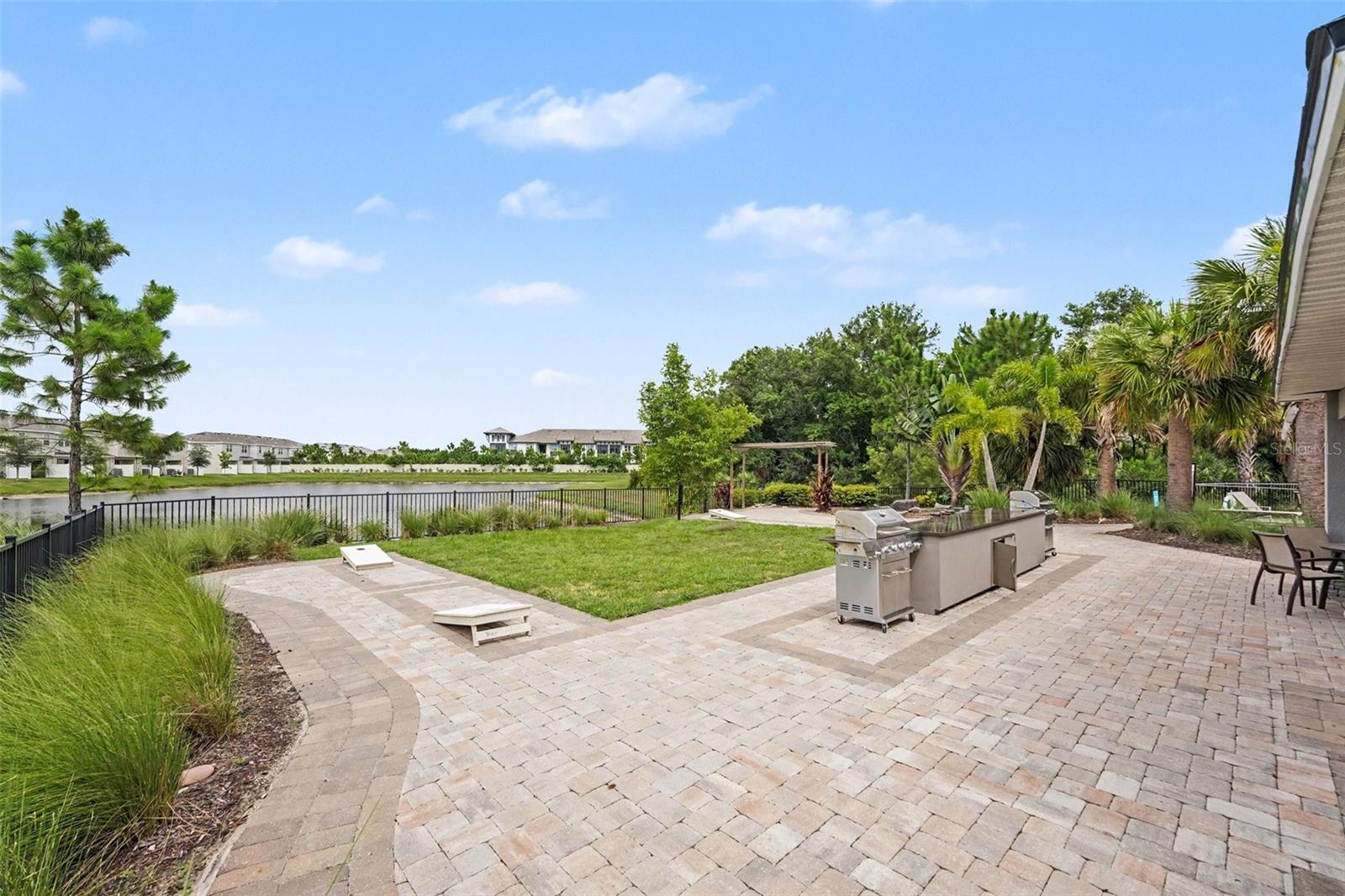 10573 OAKSIDE DR — photo 22