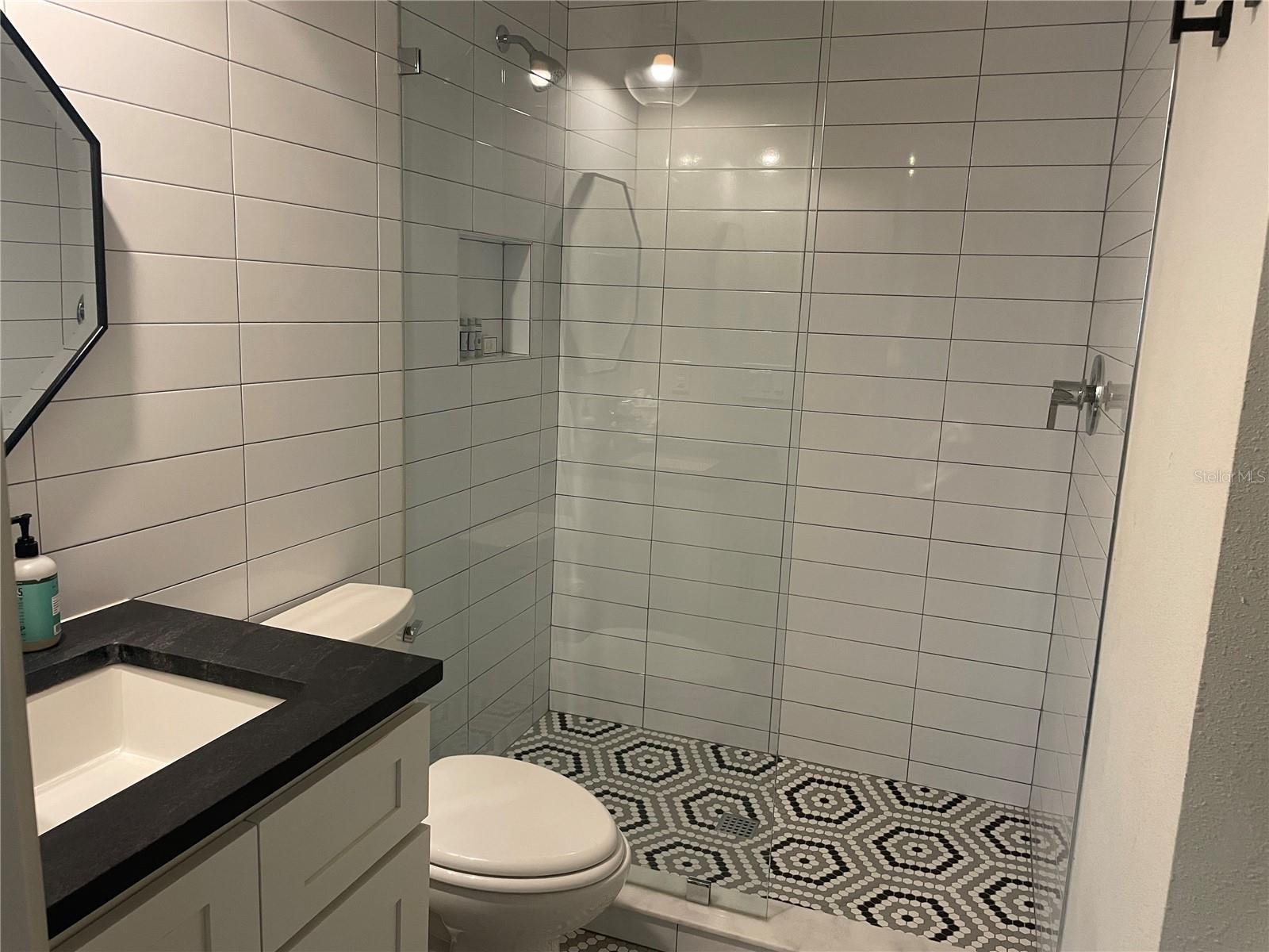 1910 MORRILL ST #6 — photo 11