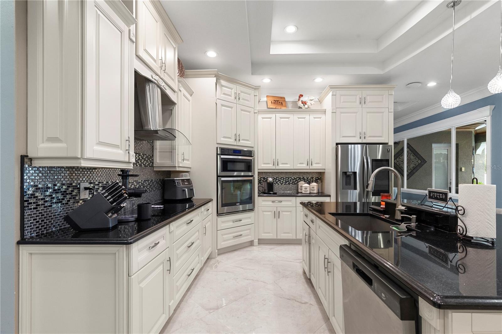 2101 W BEARSS AVE — photo 38