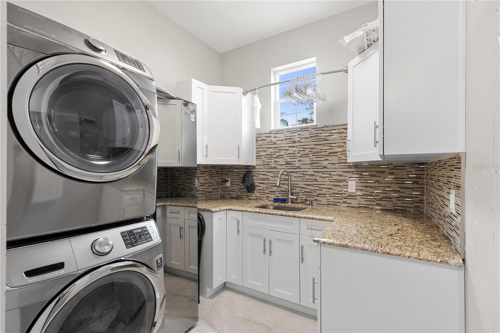 2101 W BEARSS AVE — photo 16