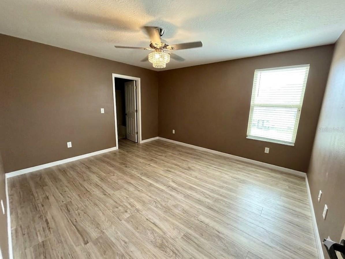 14832 CRESCENT ROCK DR — photo 17