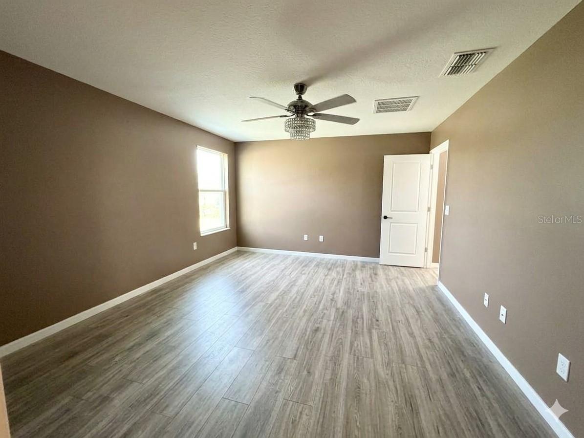 14832 CRESCENT ROCK DR — photo 18