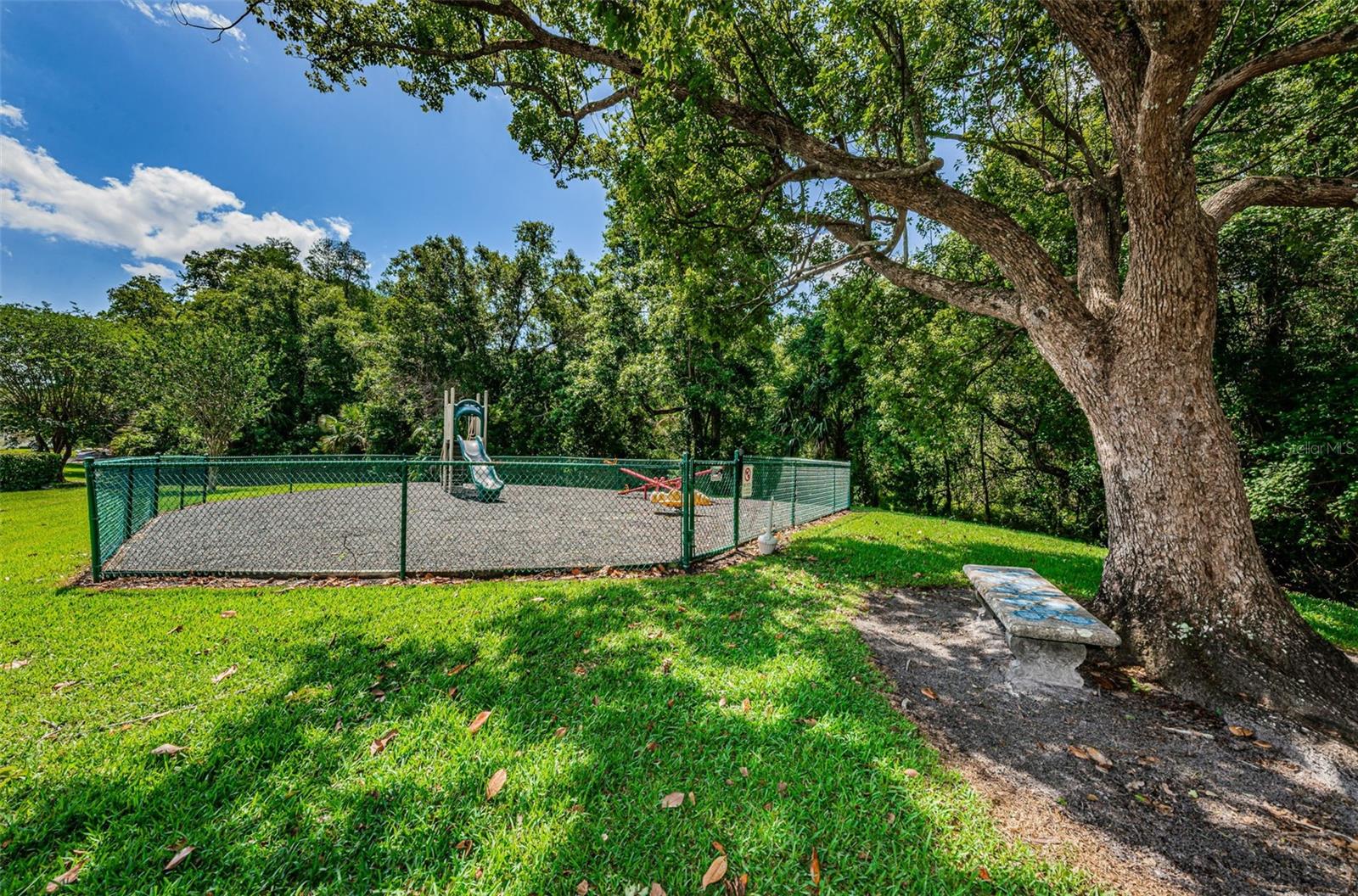 1333 SHADY PINE WAY #F — photo 36