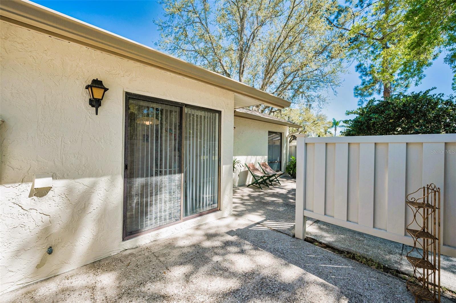 1333 SHADY PINE WAY #F — photo 2