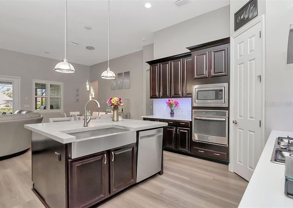 19419 AUTUMN CHASE CT — photo 5
