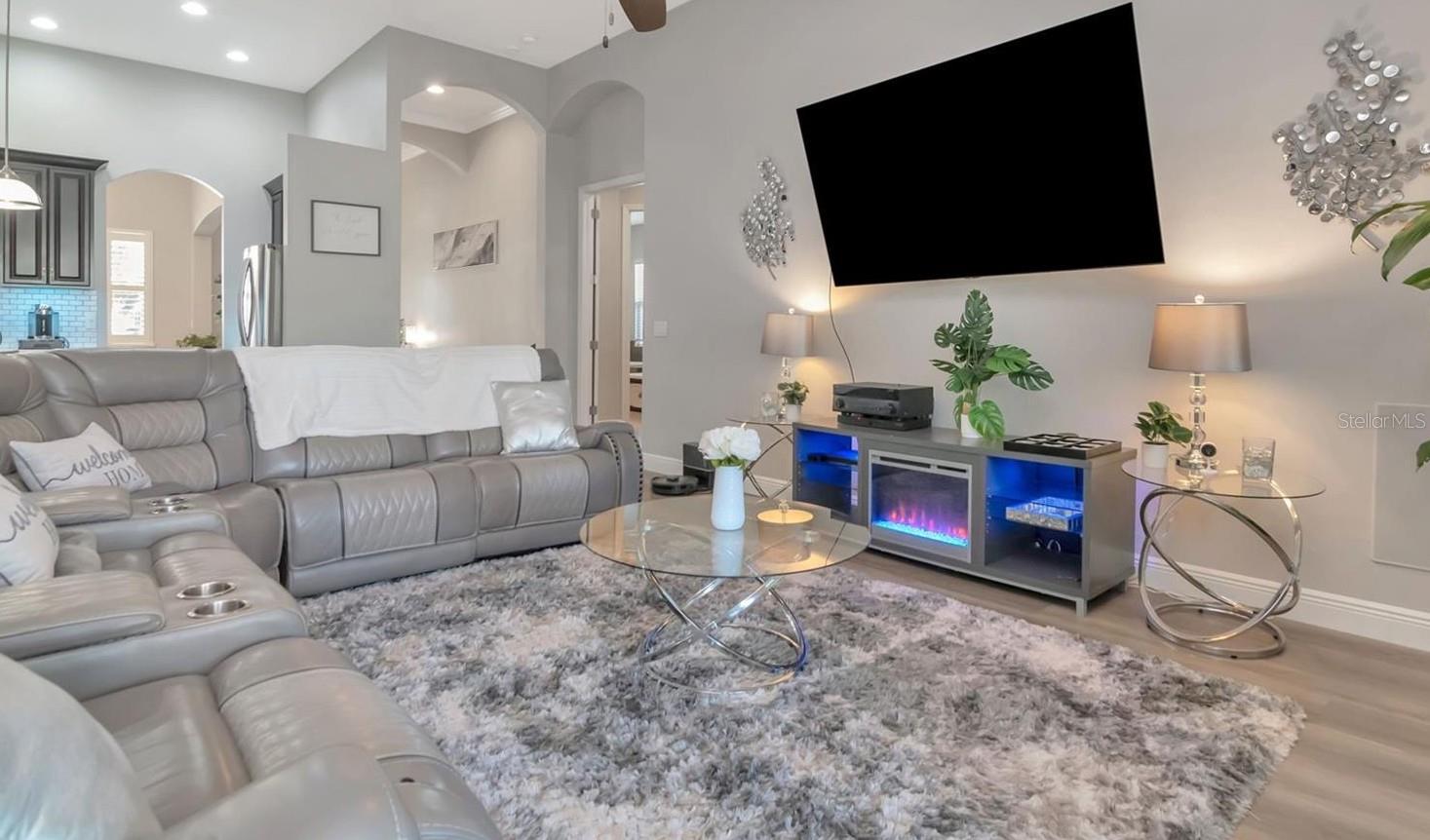 19419 AUTUMN CHASE CT — photo 3