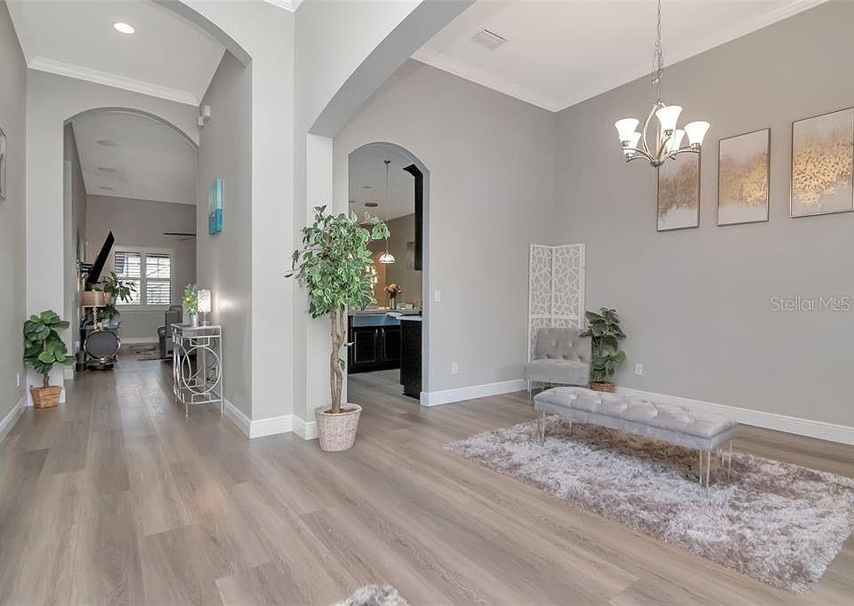 19419 AUTUMN CHASE CT — photo 4