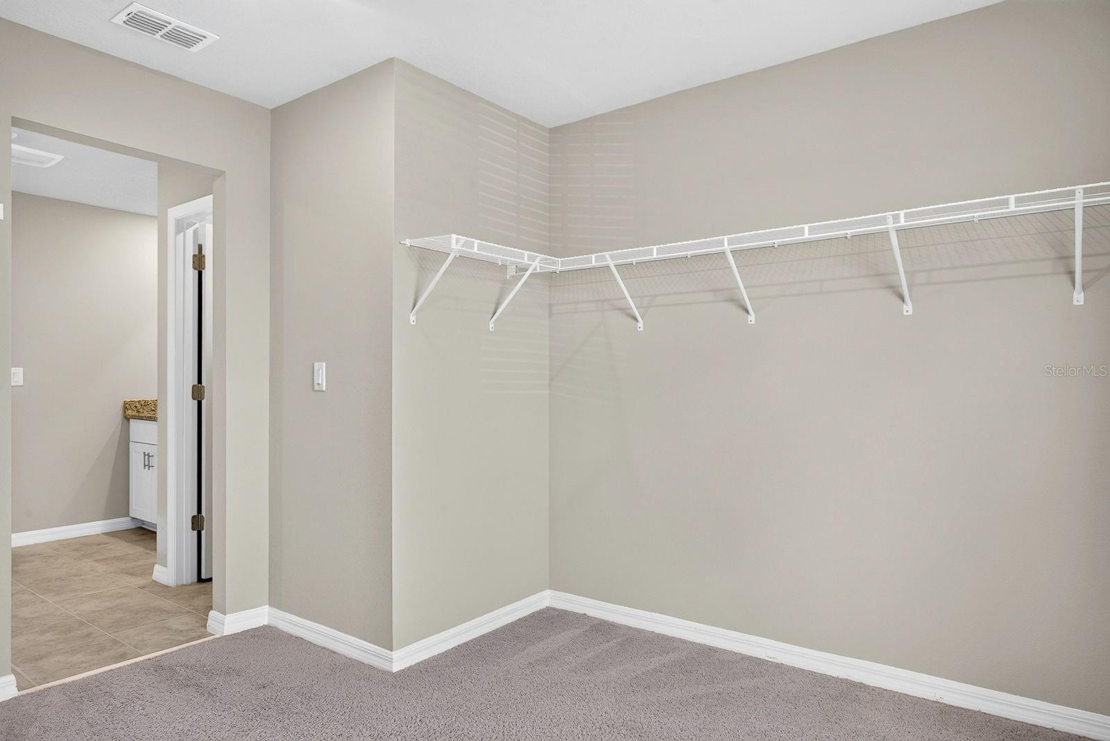 10025 DAYBREAK GLN — photo 38