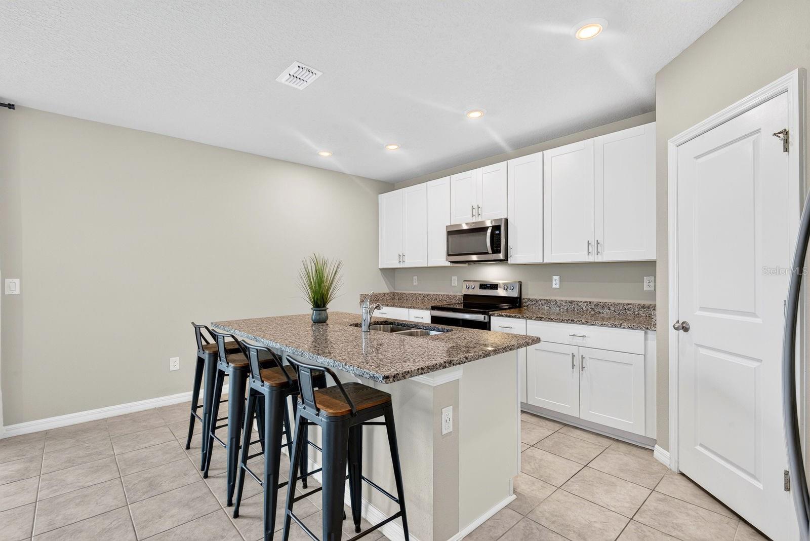 10025 DAYBREAK GLN — photo 19