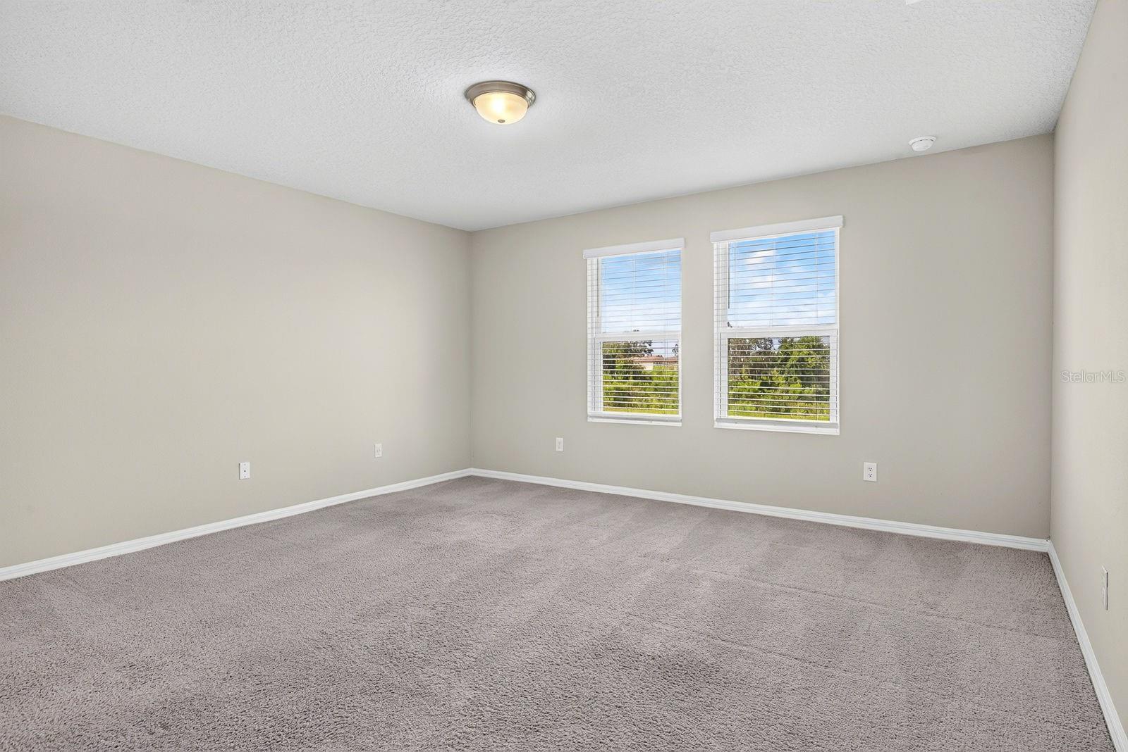 10025 DAYBREAK GLN — photo 34