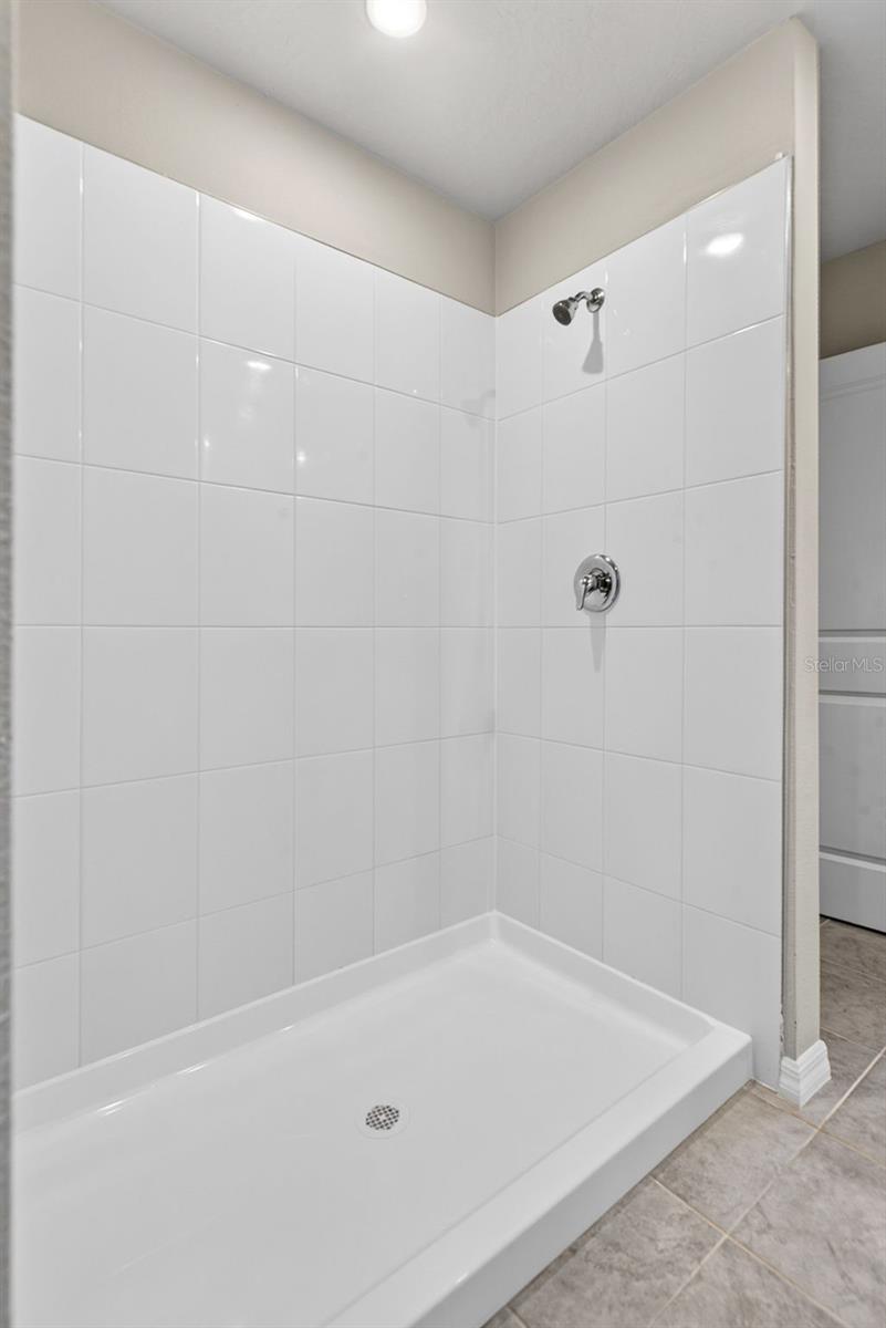 10025 DAYBREAK GLN — photo 37