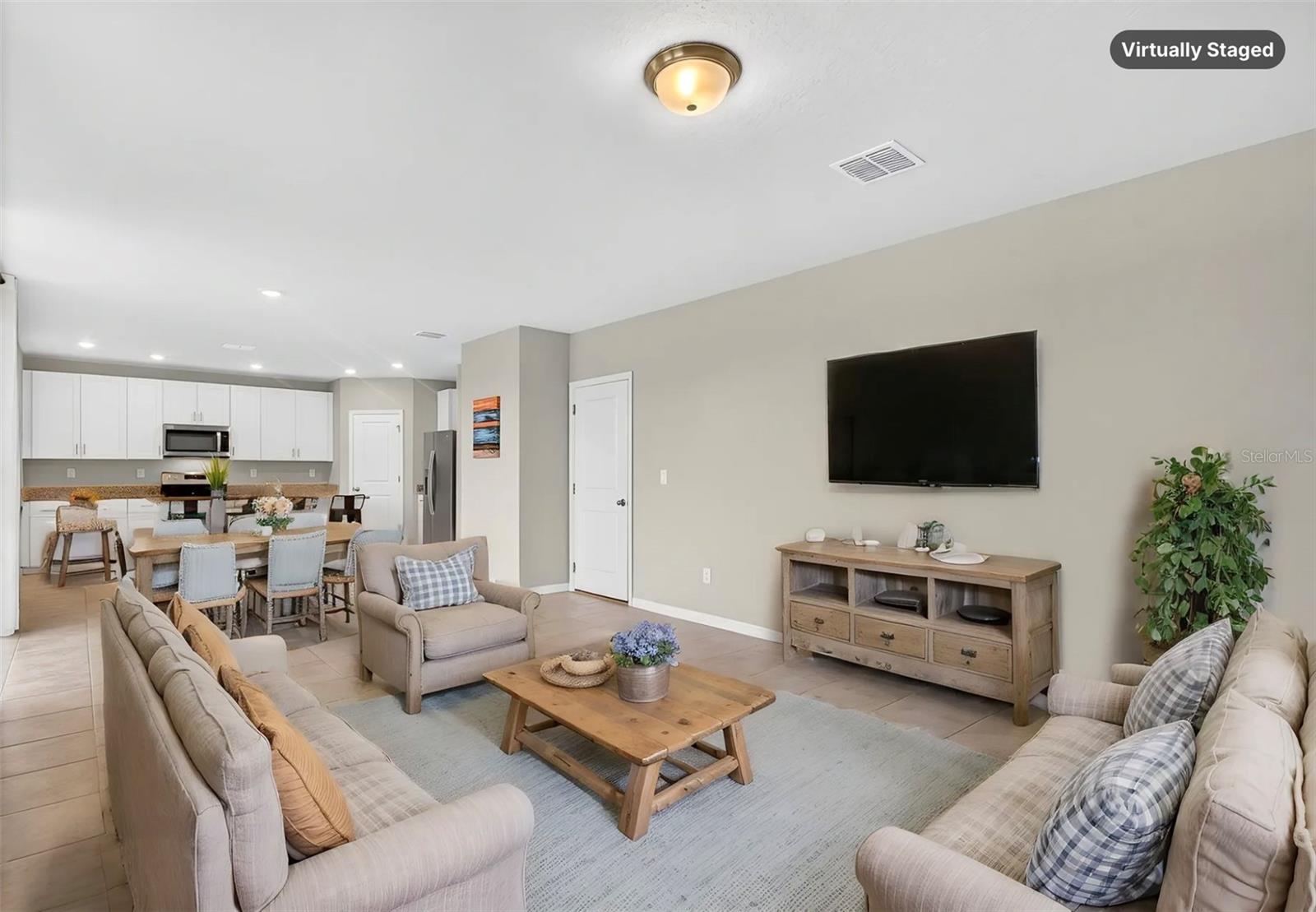10025 DAYBREAK GLN — photo 10