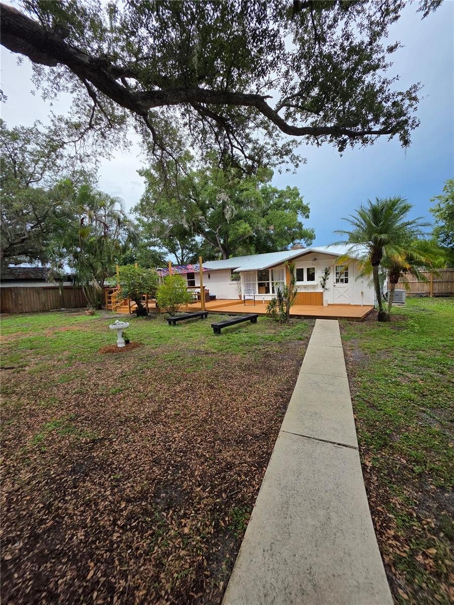 1205 WILLIS AVE — photo 65