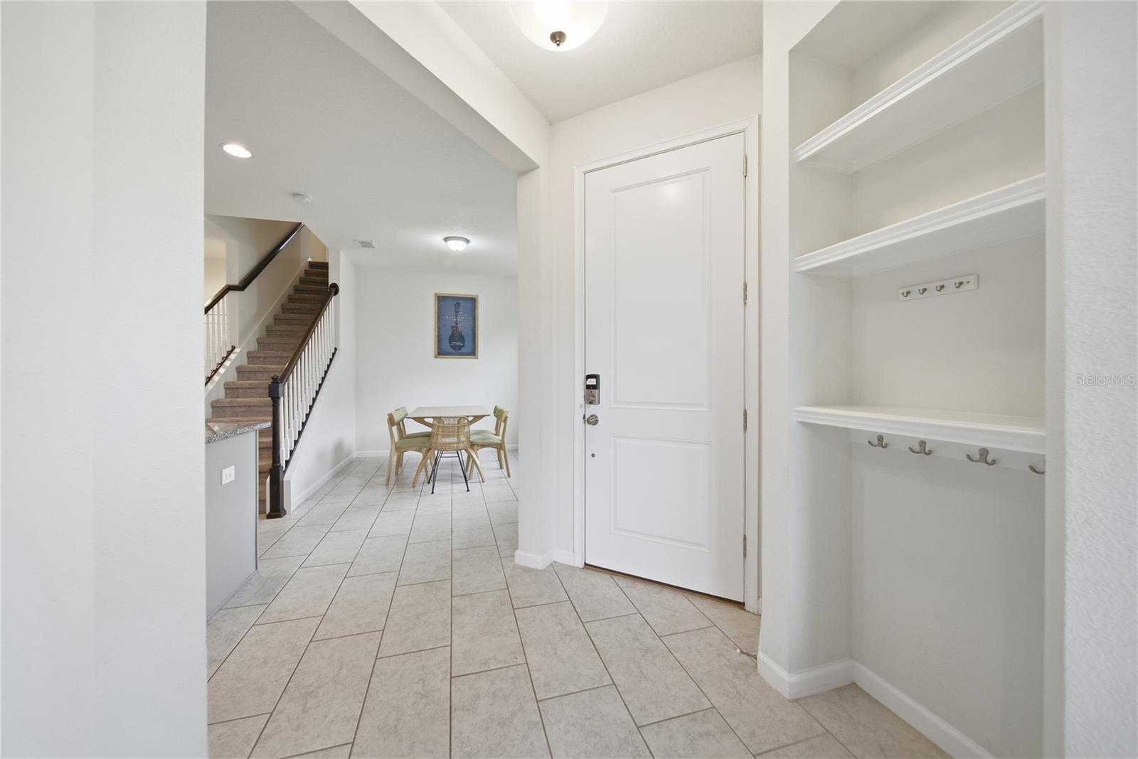 5553 PLEASANTVIEW CT — photo 17