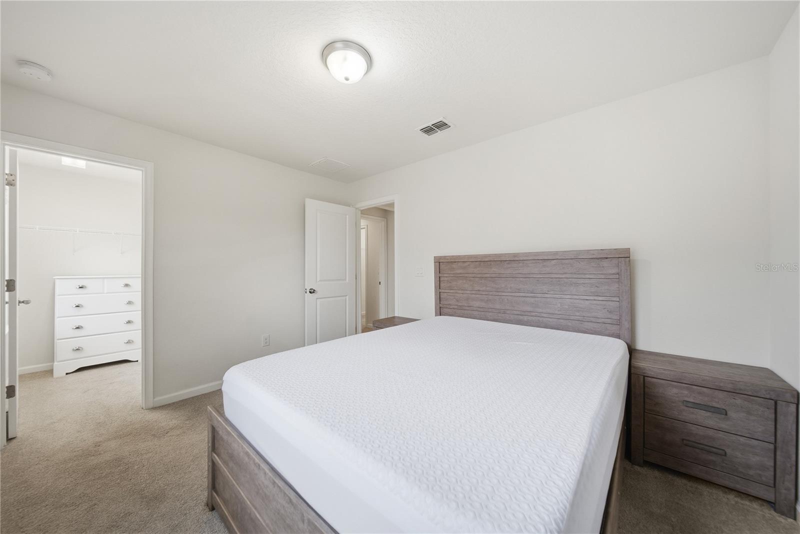 5553 PLEASANTVIEW CT — photo 36