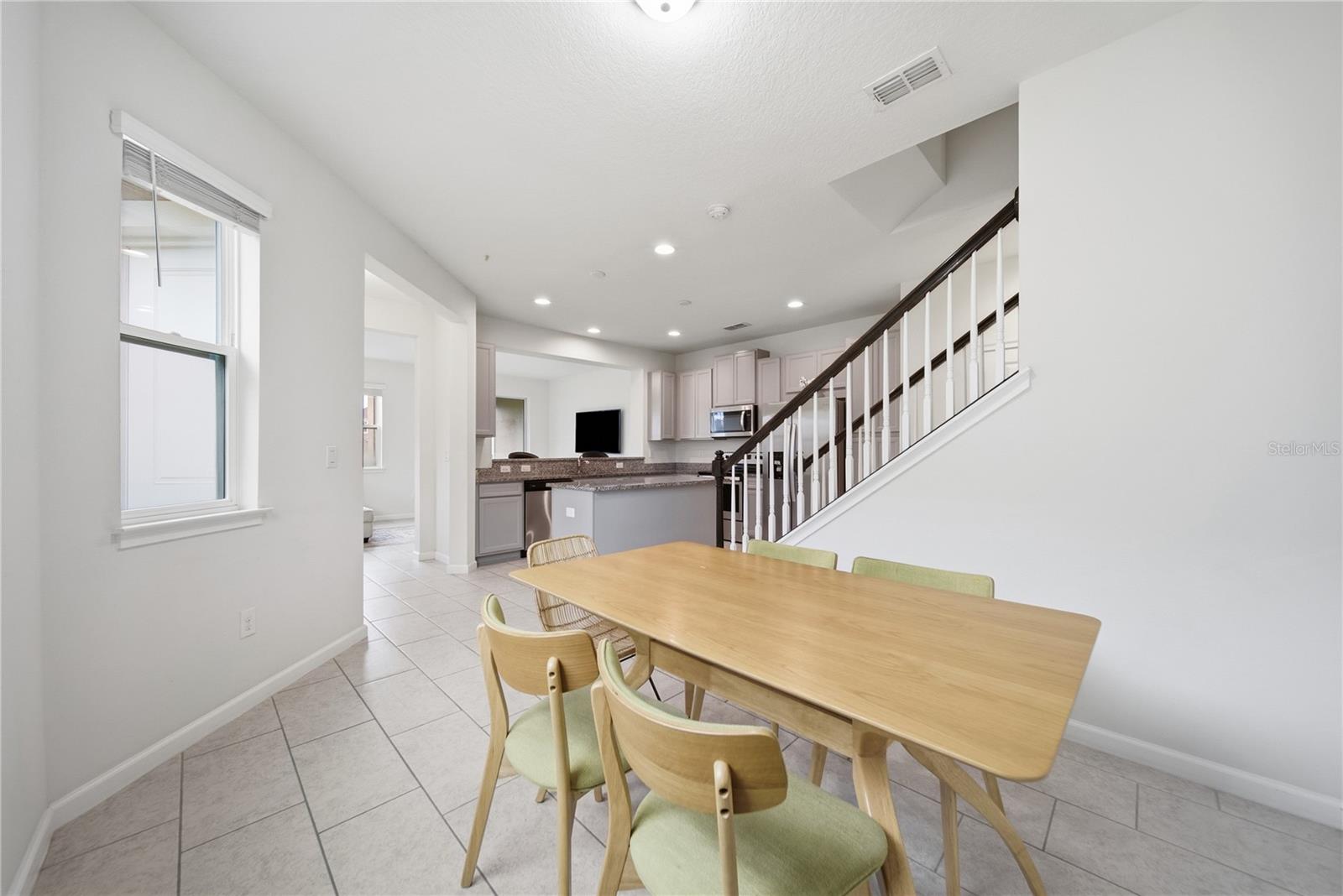 5553 PLEASANTVIEW CT — photo 15