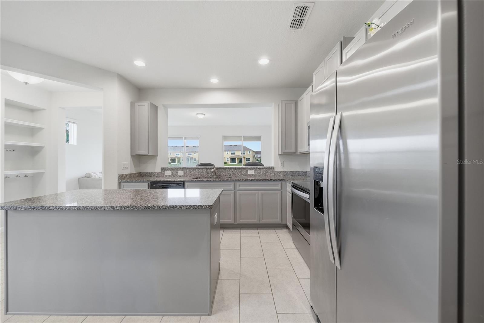 5553 PLEASANTVIEW CT — photo 14