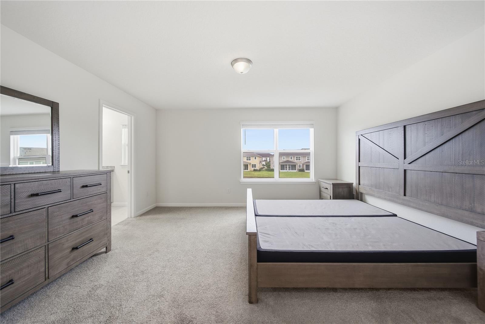 5553 PLEASANTVIEW CT — photo 31
