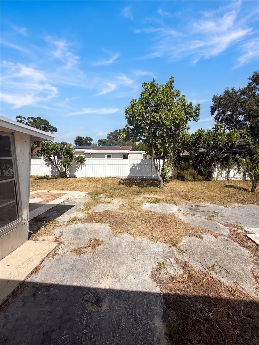 2412 ARCADIA RD — photo 7