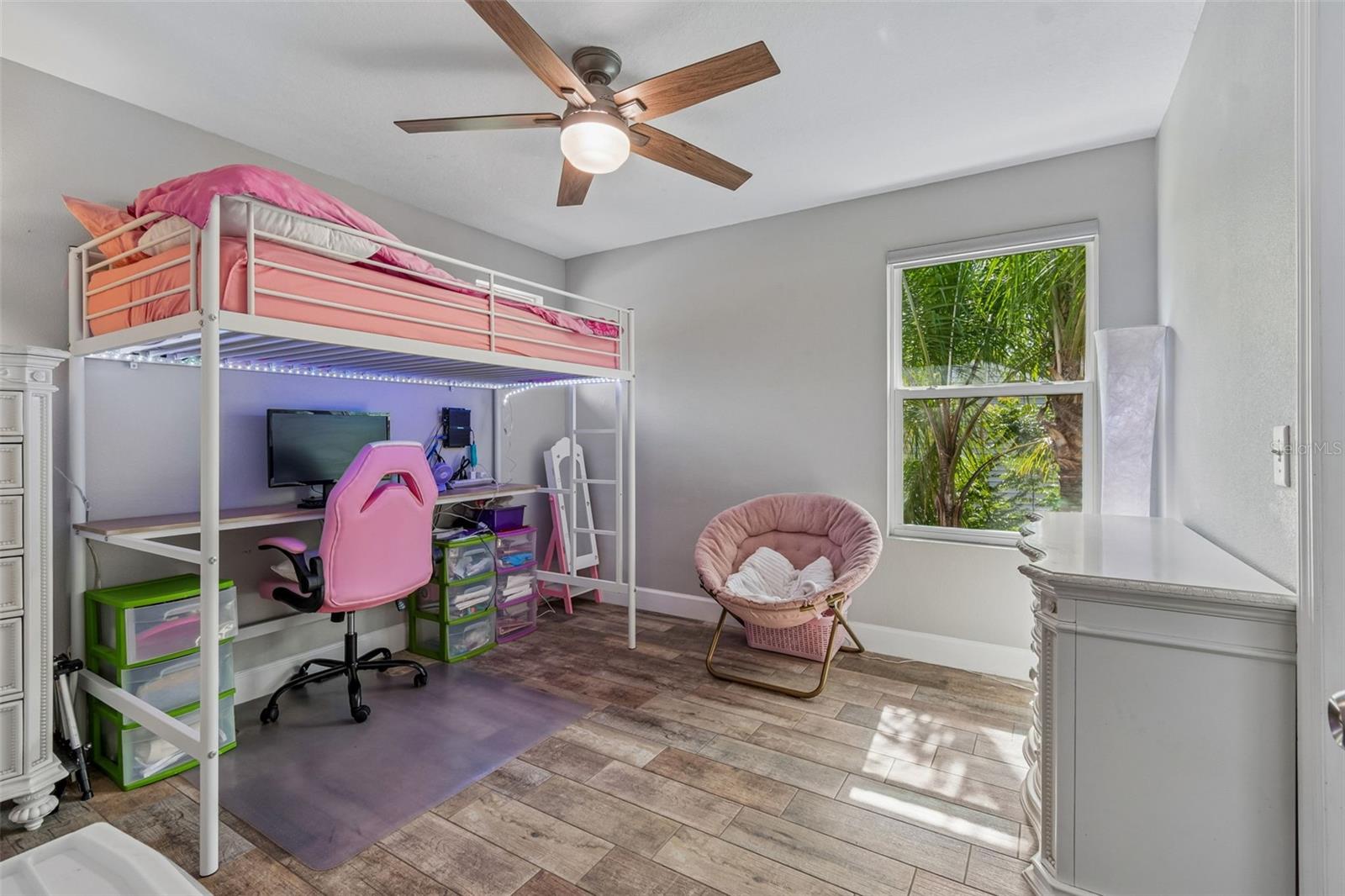 21620 TEAL CT — photo 40