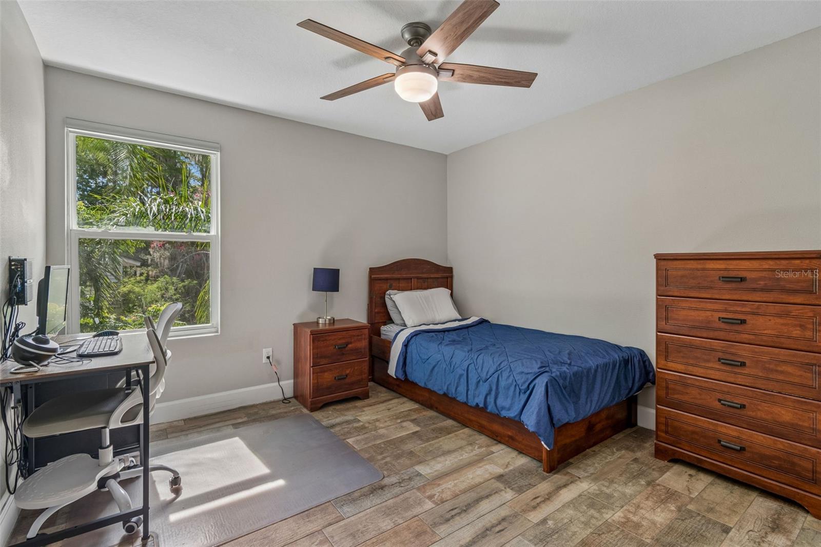 21620 TEAL CT — photo 44