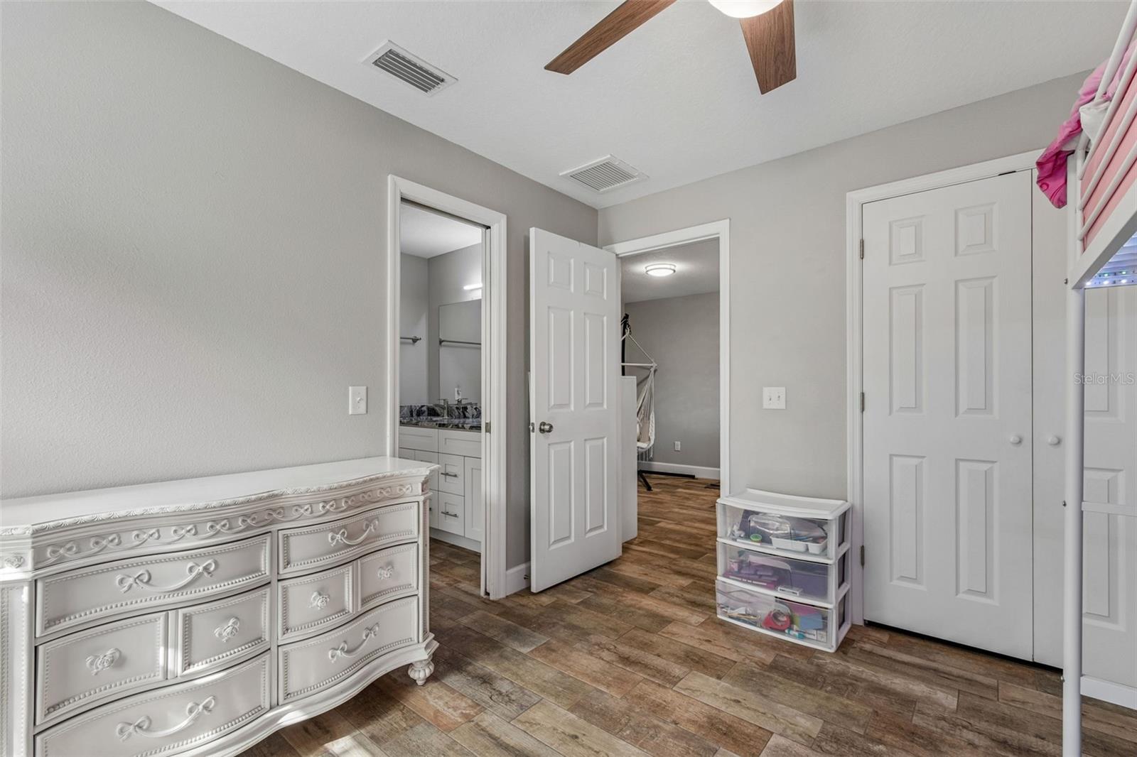 21620 TEAL CT — photo 41