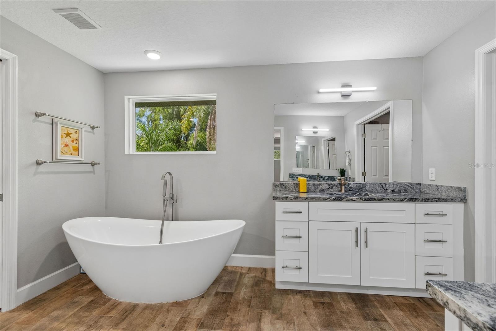 21620 TEAL CT — photo 33