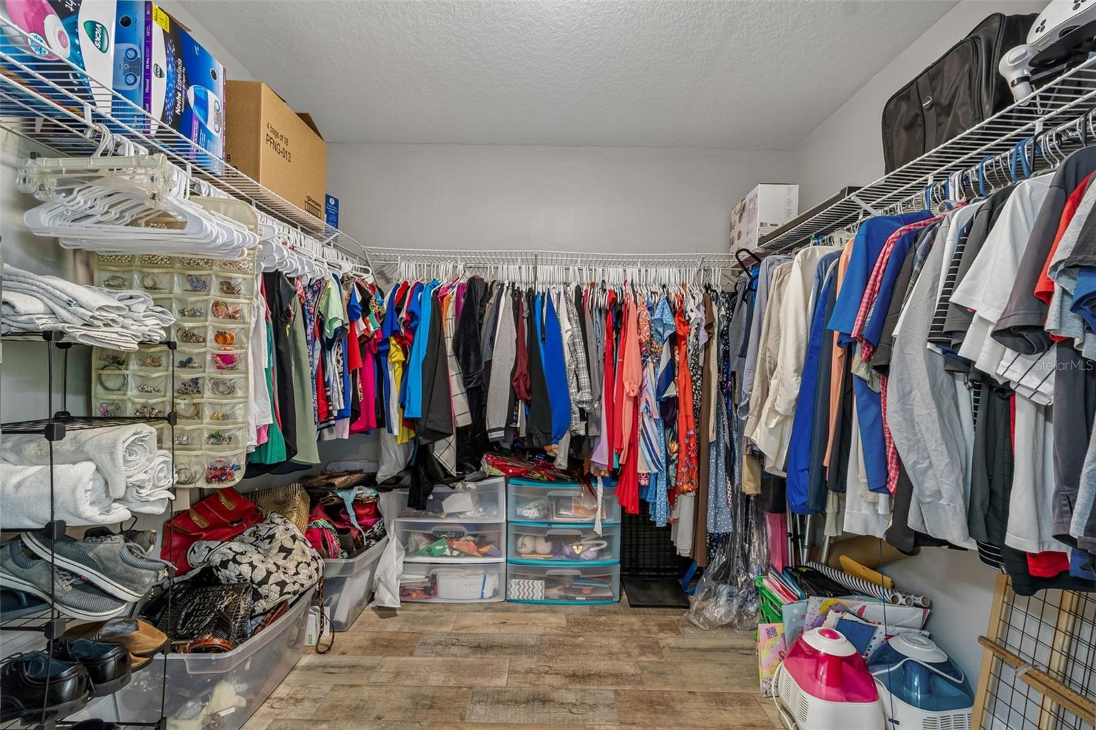 21620 TEAL CT — photo 37