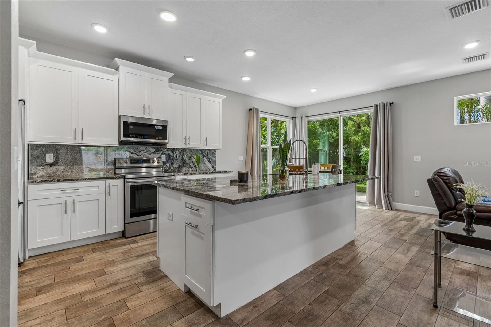 21620 TEAL CT — photo 9
