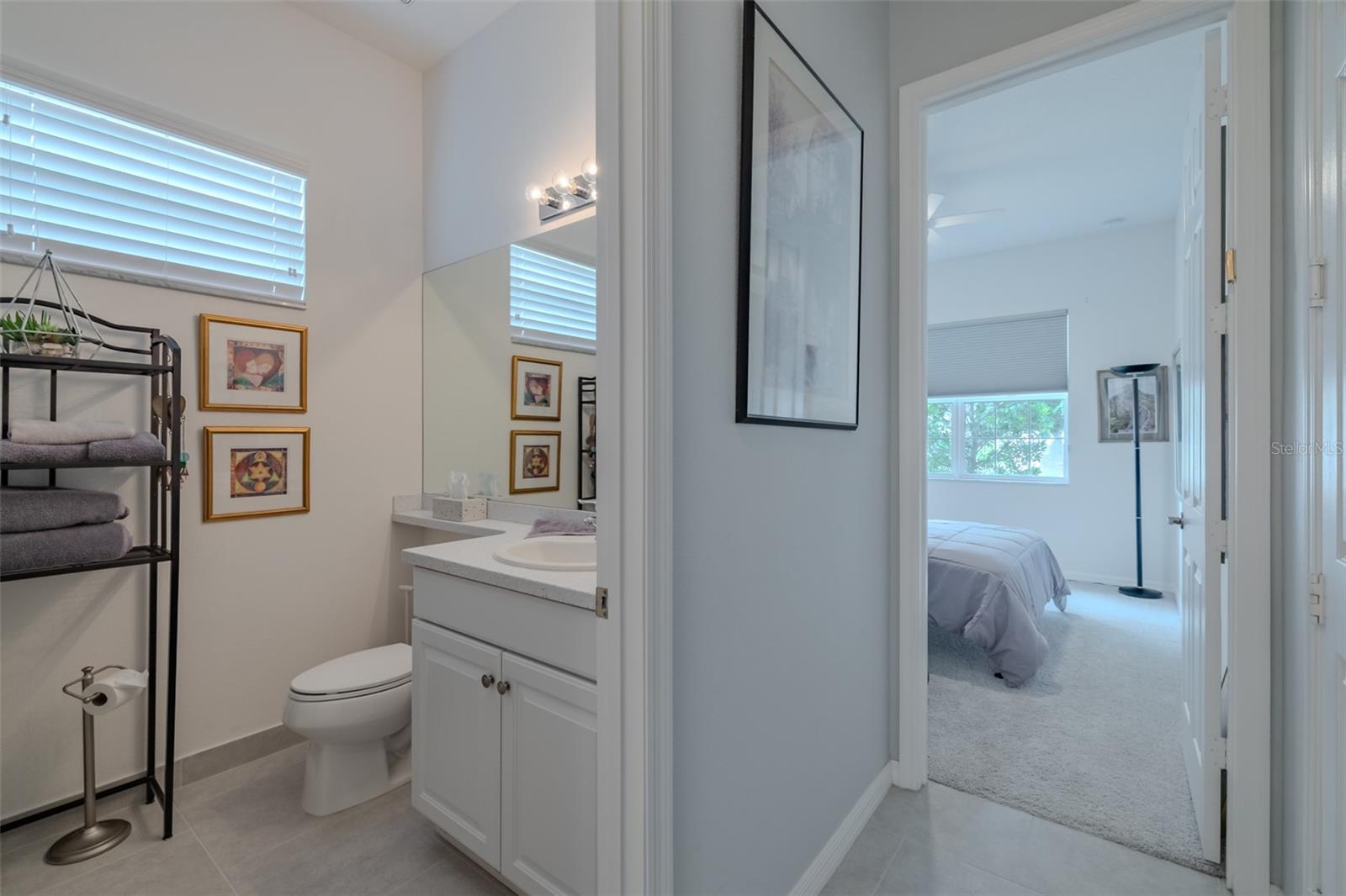 4905 SANDY GLEN WAY — photo 32