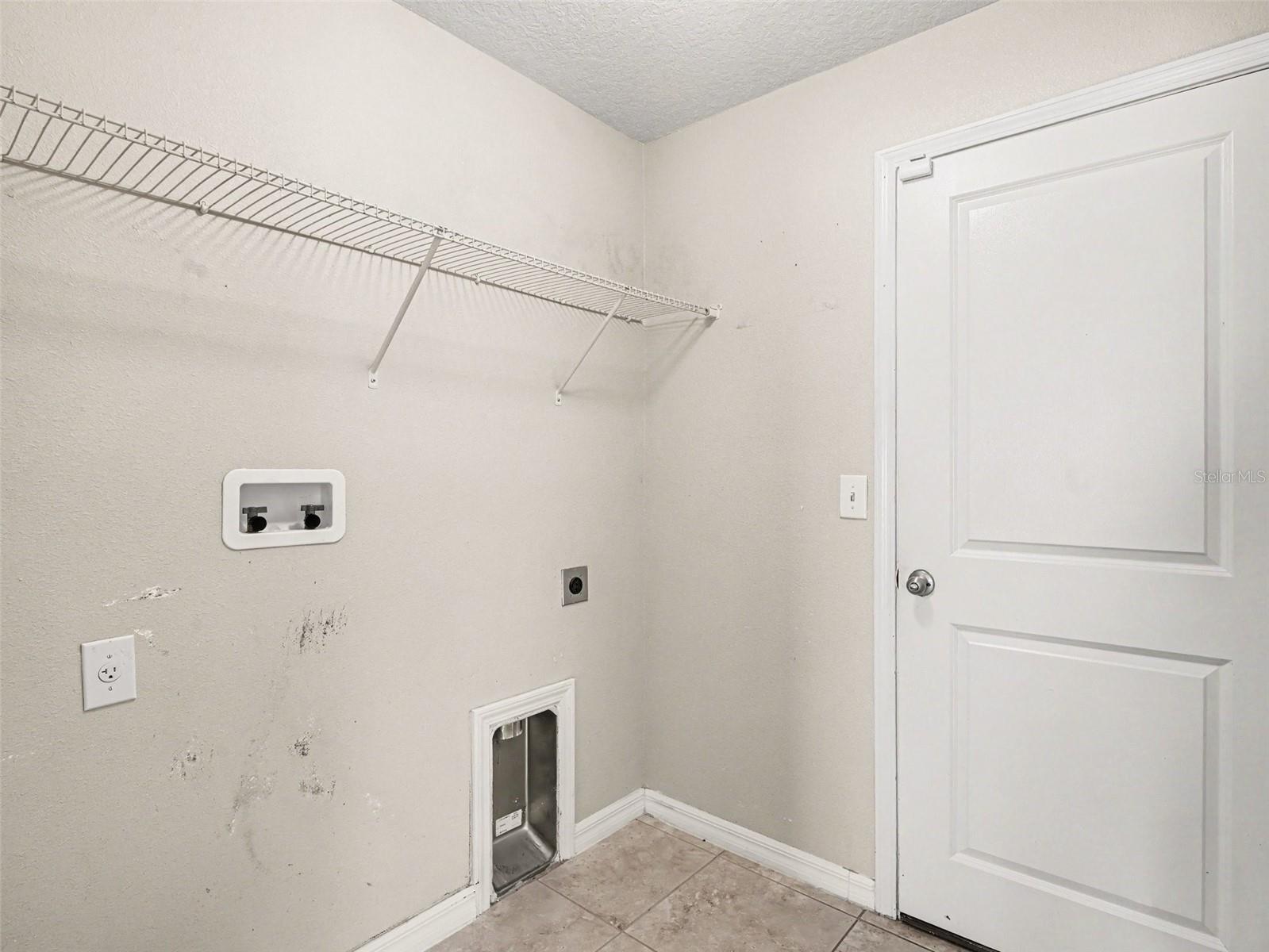 16803 PEACEFUL VALLEY DR — photo 23