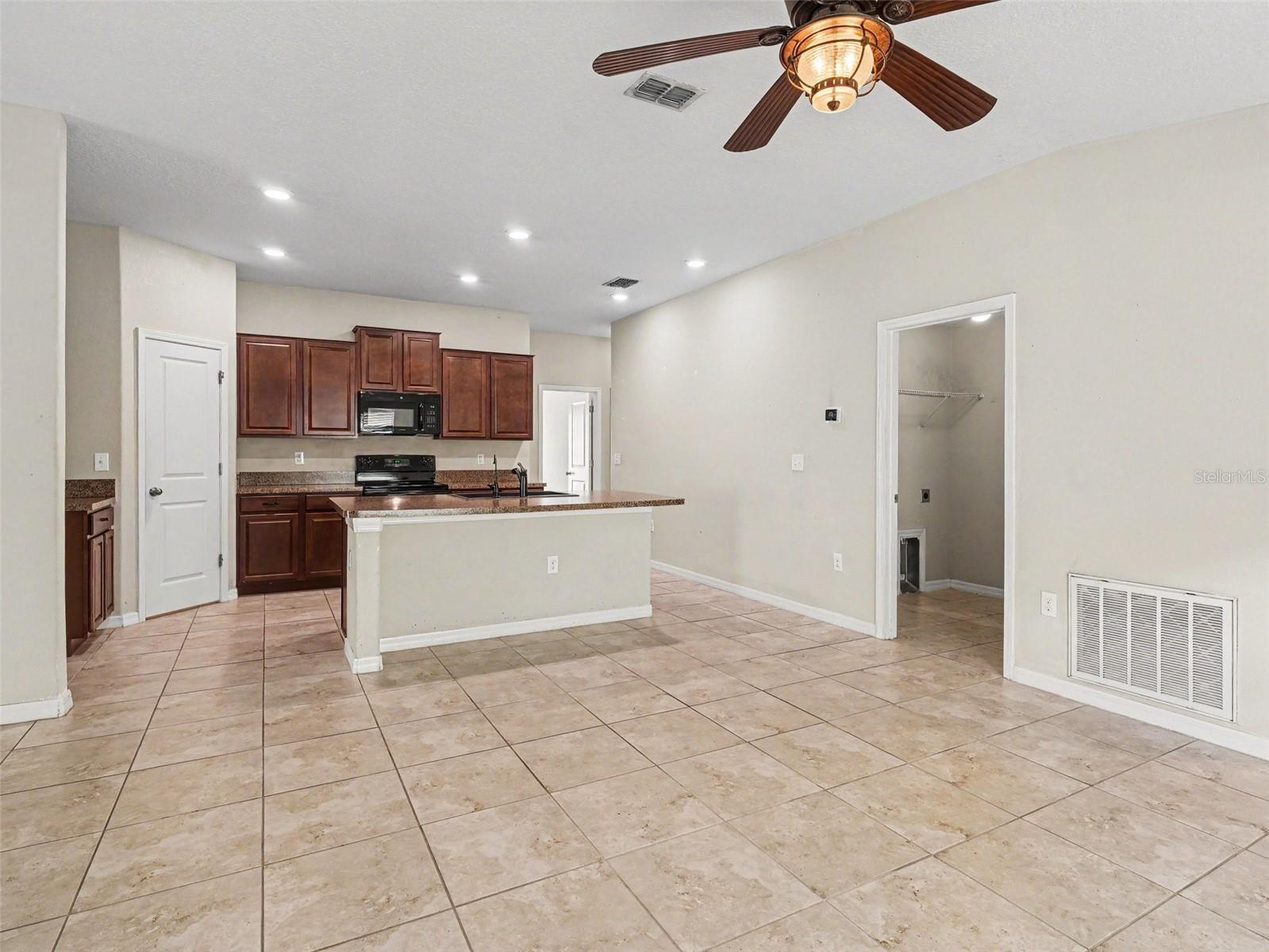 16803 PEACEFUL VALLEY DR — photo 9