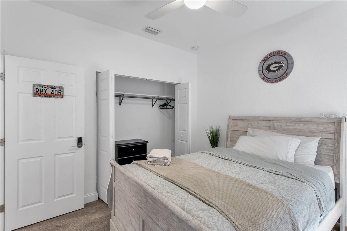 2402 W FIG ST — photo 17