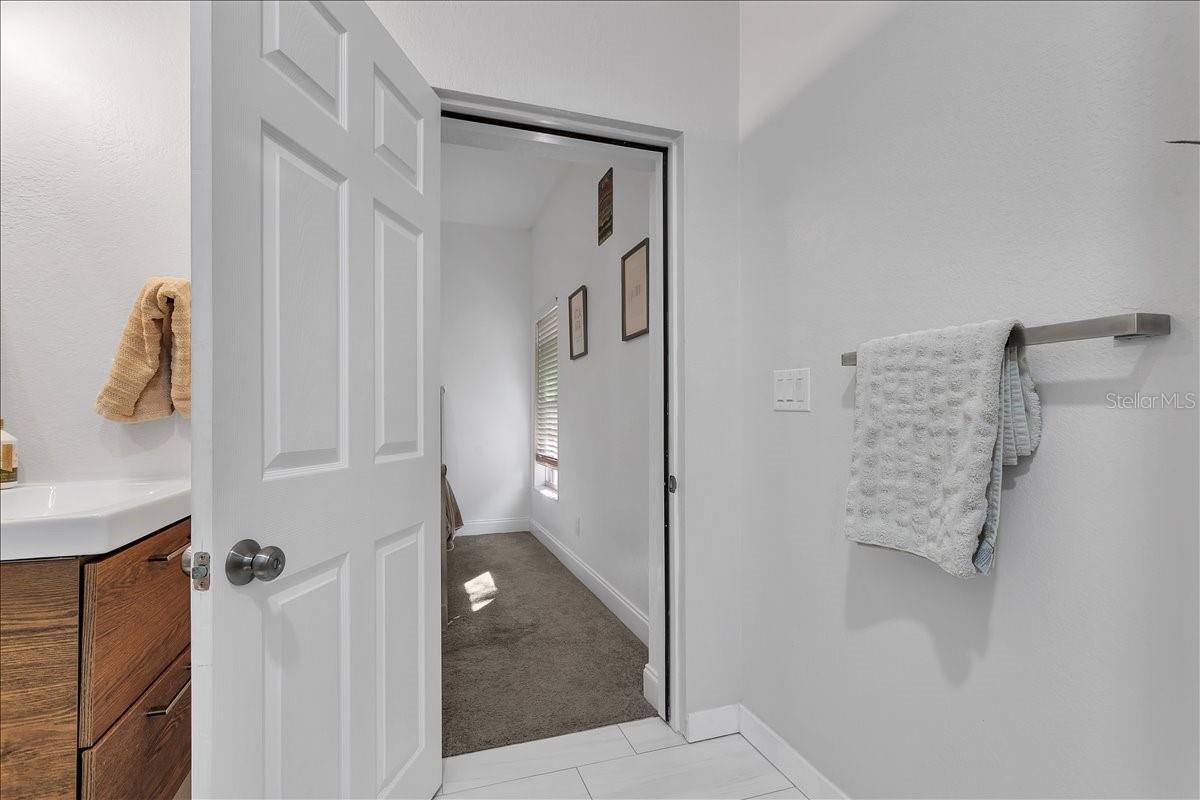 2402 W FIG ST — photo 22