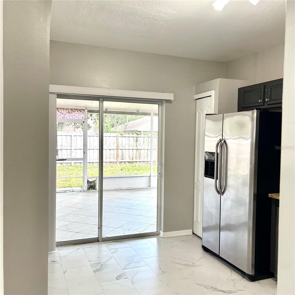 504 MAPLE POINTE DR — photo 13