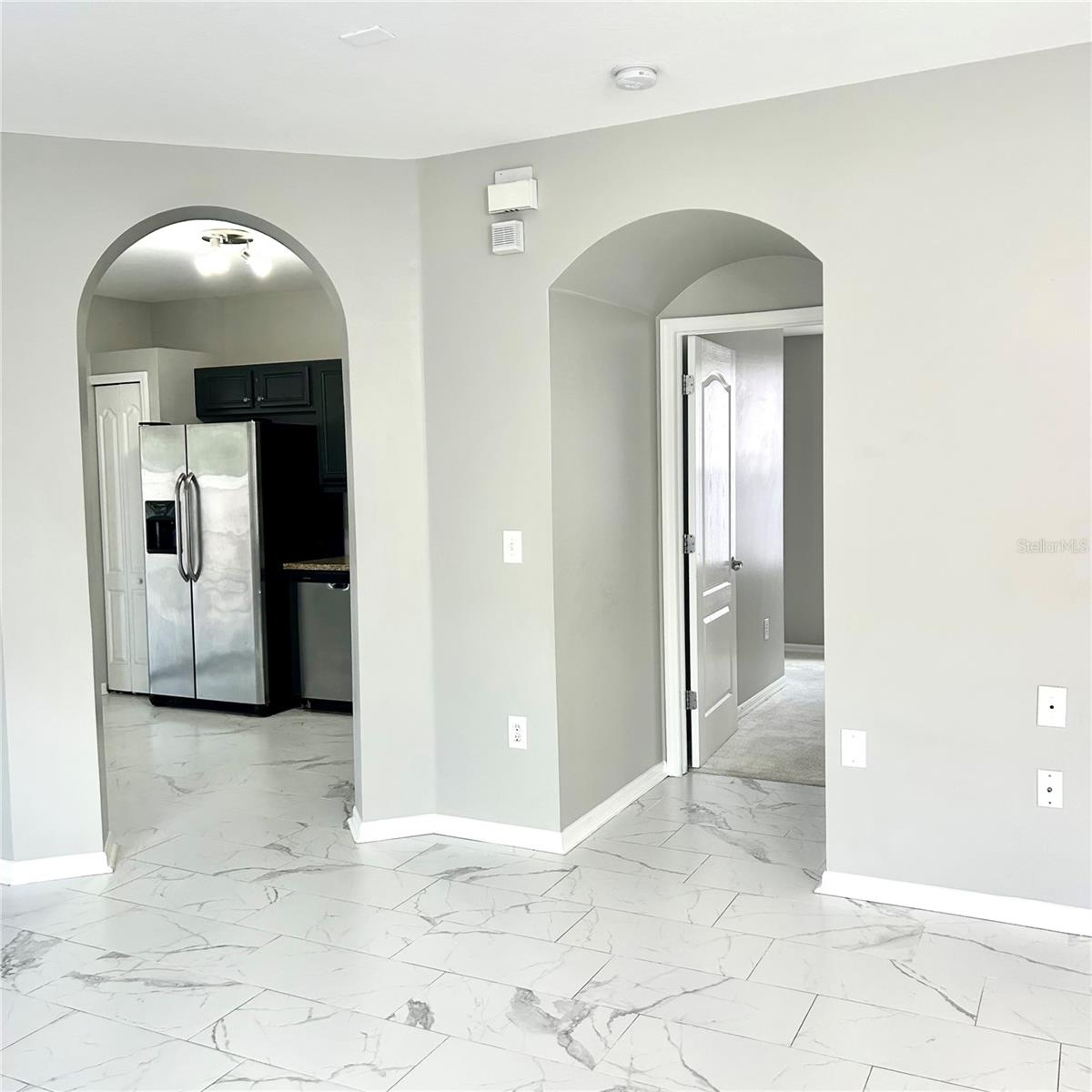 504 MAPLE POINTE DR — photo 6