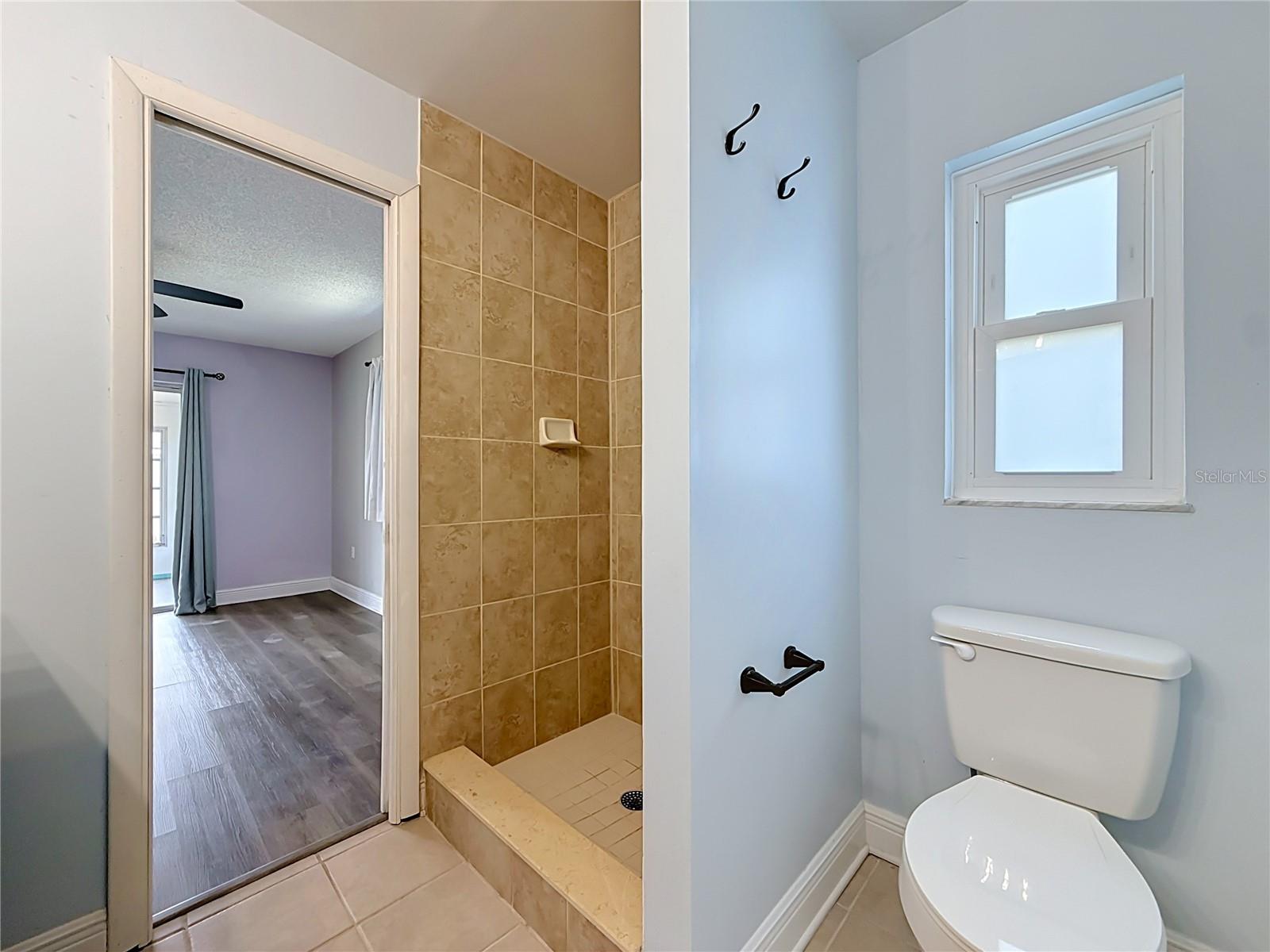 1405 OVERCASH DR — photo 19