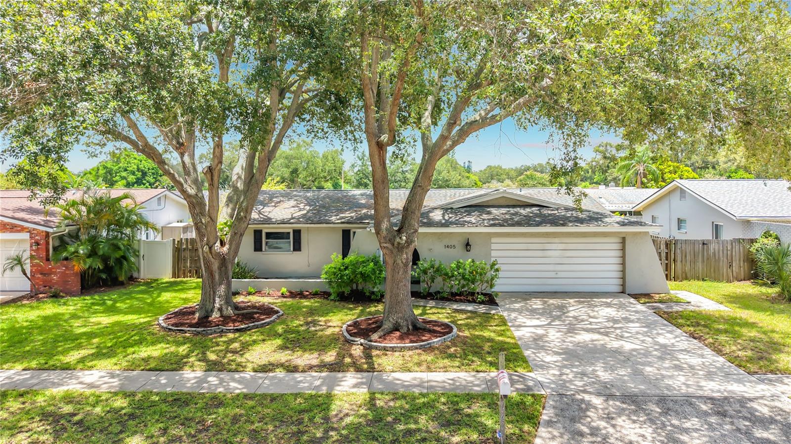 1405 OVERCASH DR — photo 2