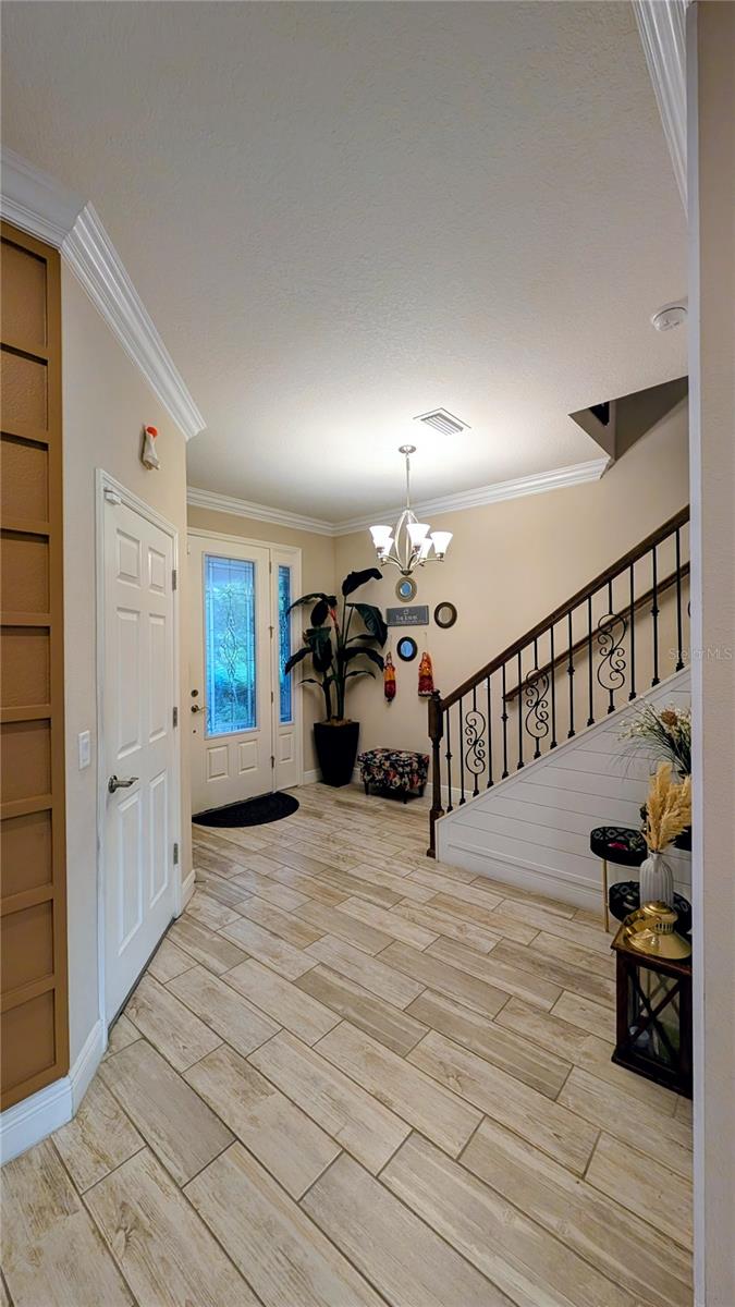 2468 WHITTLER BR — photo 3